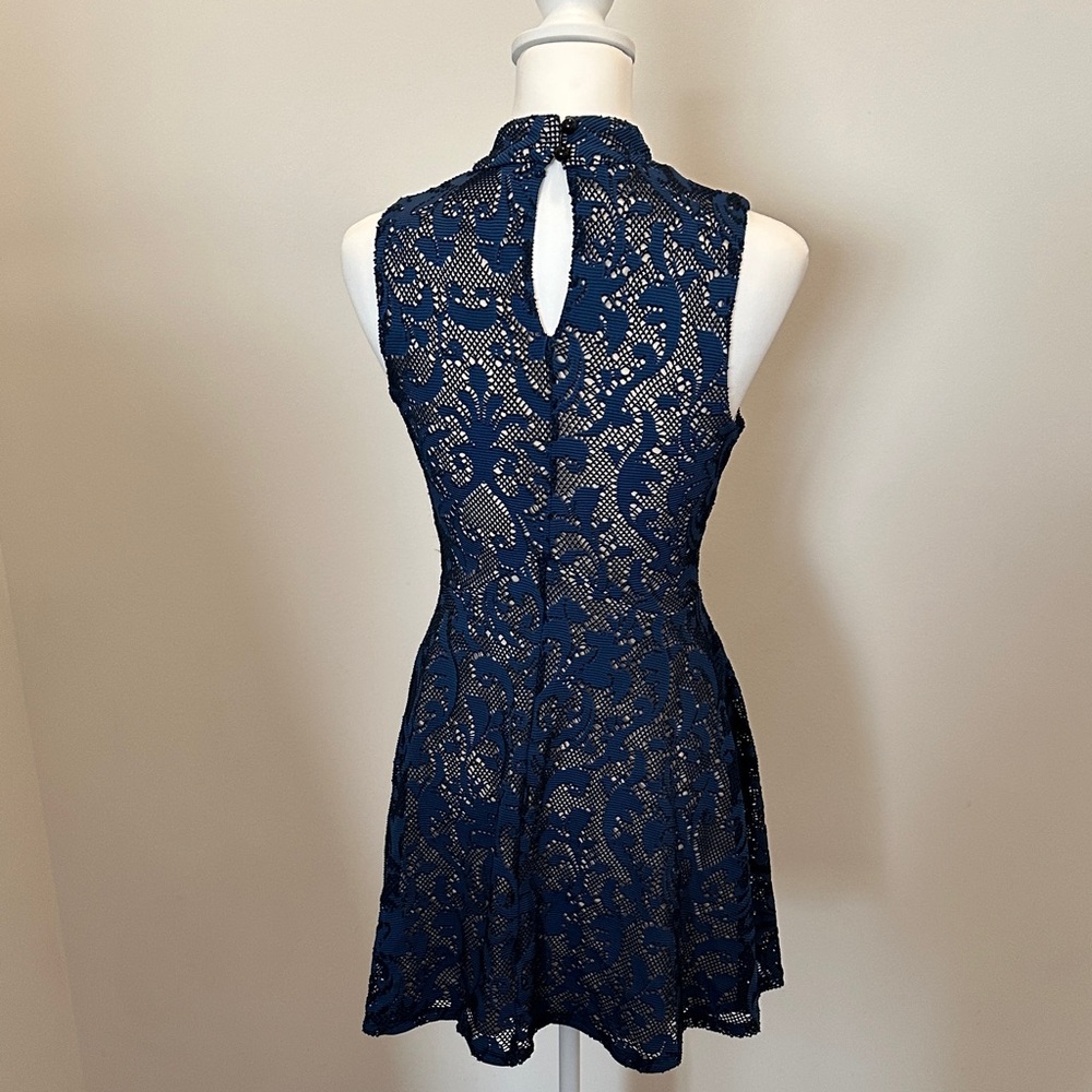 Bailey Blue Navy Lace Mini Dress - Picture 6 of 6